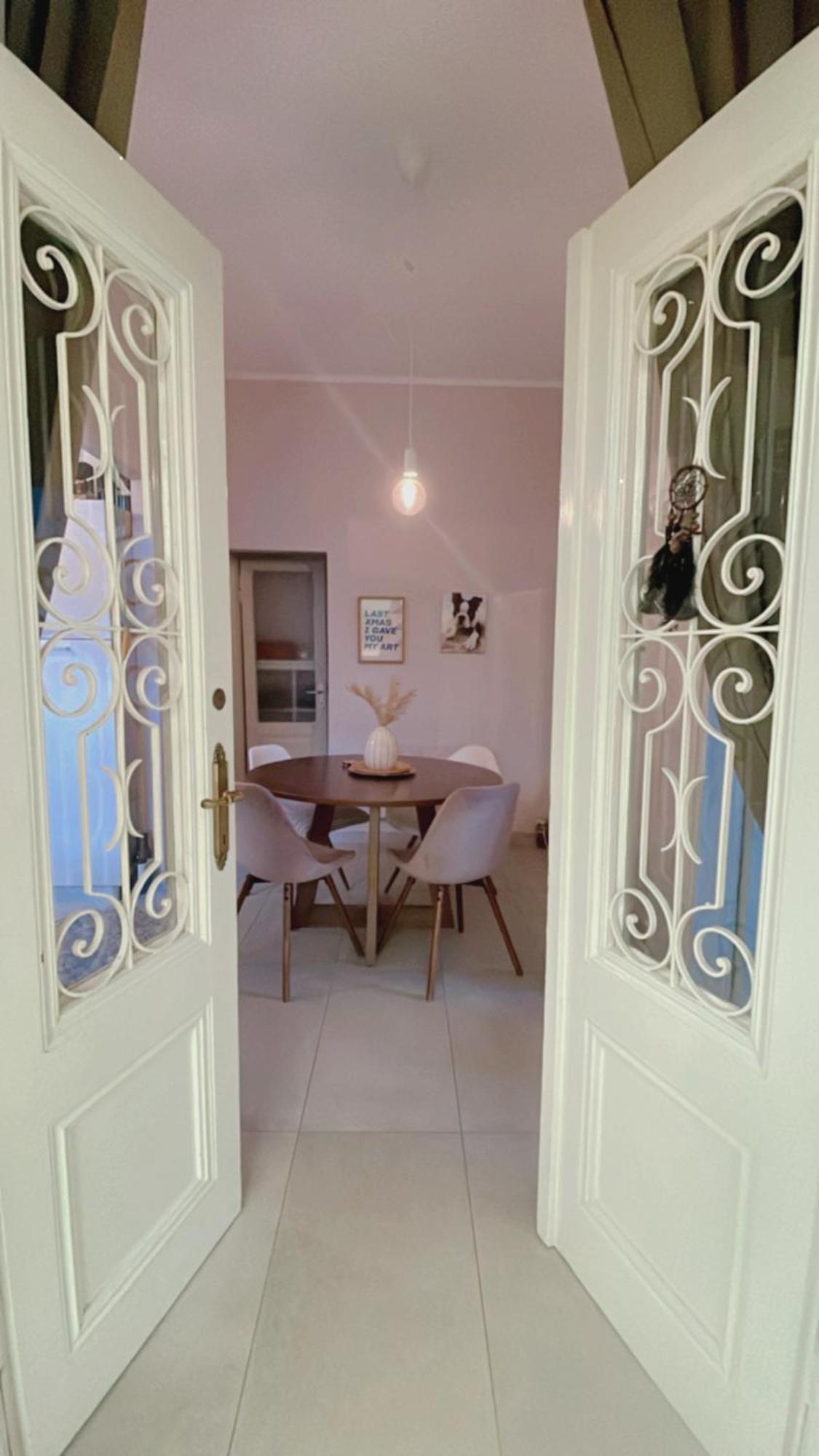 With Spacious Terrace Floramy Apartman Opatija