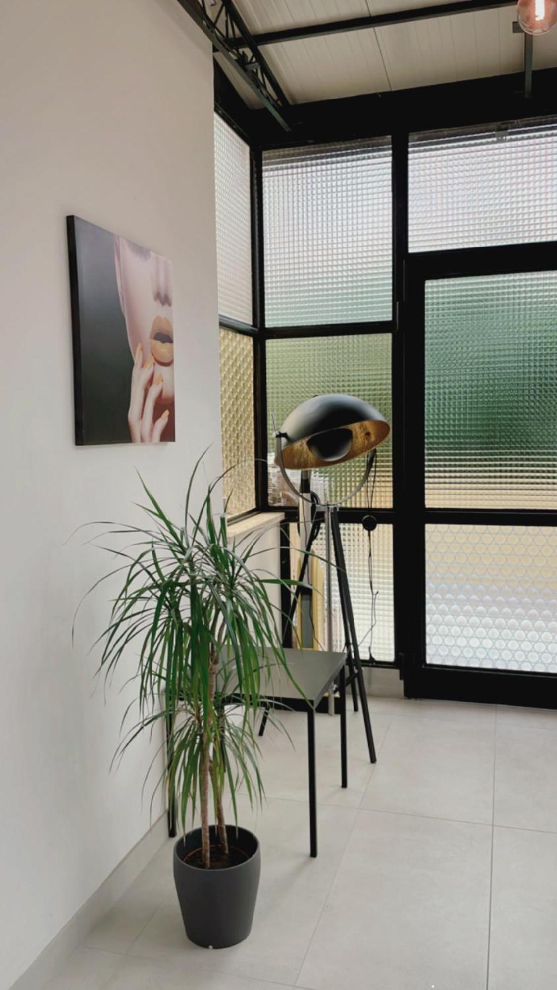Apartman With Spacious Terrace Floramy *